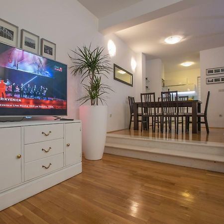 Апартаменты Andor - Lux, Two Beautiful Terraces With Sea & Sunset View Макарска Экстерьер фото