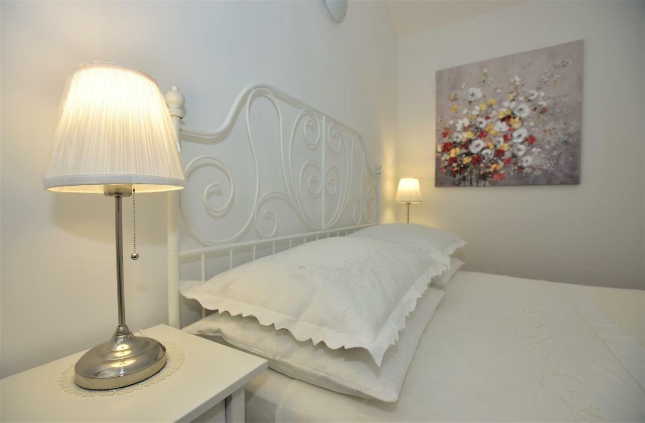 Апартаменты Andor - Lux, Two Beautiful Terraces With Sea & Sunset View Макарска Экстерьер фото