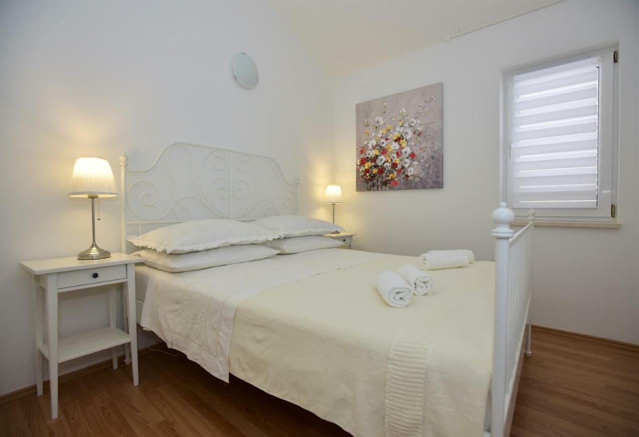 Апартаменты Andor - Lux, Two Beautiful Terraces With Sea & Sunset View Макарска Экстерьер фото