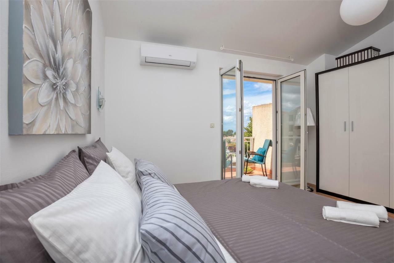 Апартаменты Andor - Lux, Two Beautiful Terraces With Sea & Sunset View Макарска Экстерьер фото